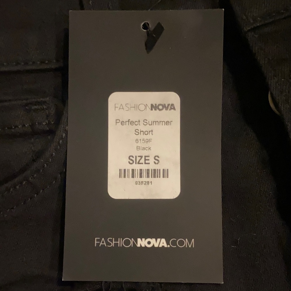 Fashion Nova Black High-Waist Distressed Denim Shorts - Picture 5 of 5
